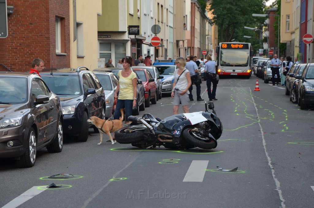 VU Alleinunfall Krad Koeln Kalk Buchforststr P36.JPG - Miklos Laubert